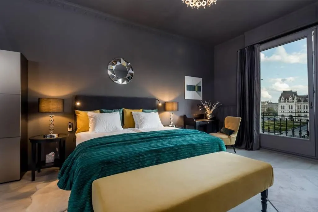 View Of Your Kingdom - Superhost Apartment Budapest Hungary