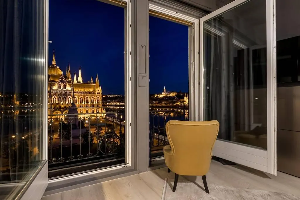 View Of Your Kingdom - Superhost Apartment Budapest Hungary
