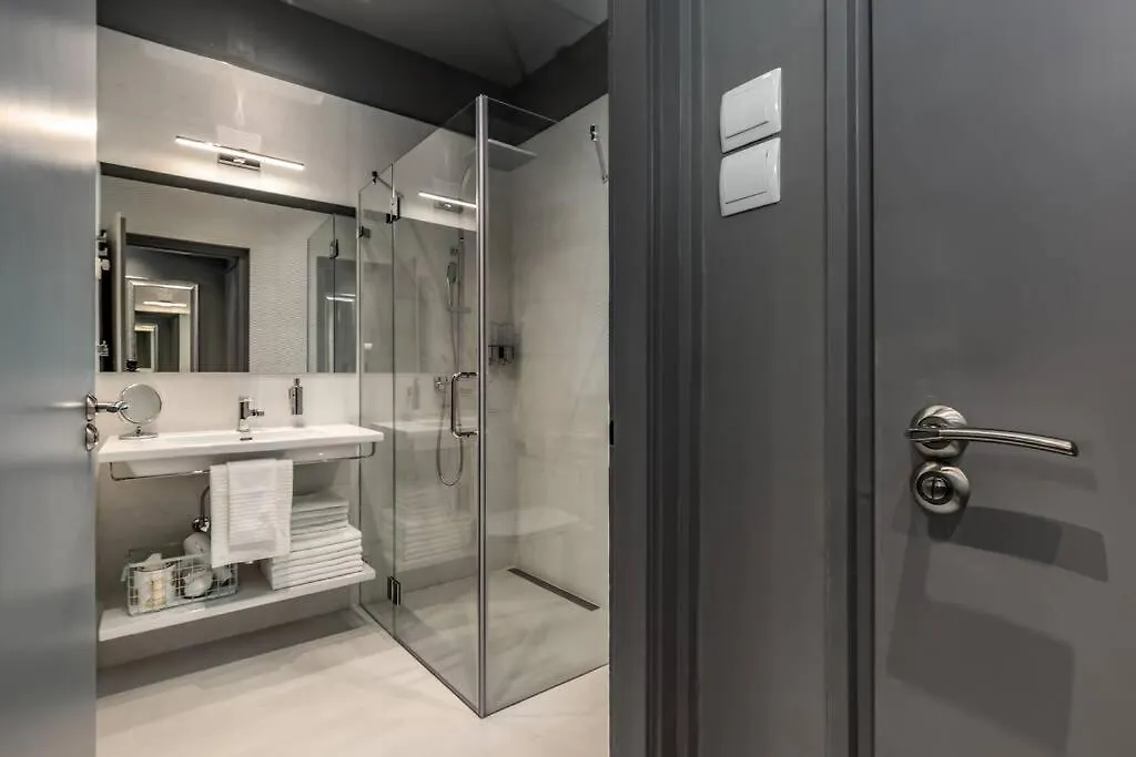 View Of Your Kingdom - Superhost Apartment Budapest Hungary